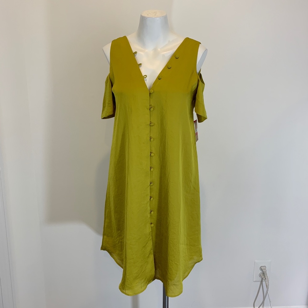 NWT Rachel Roy Cold Shoulder Shift Dress in Olive